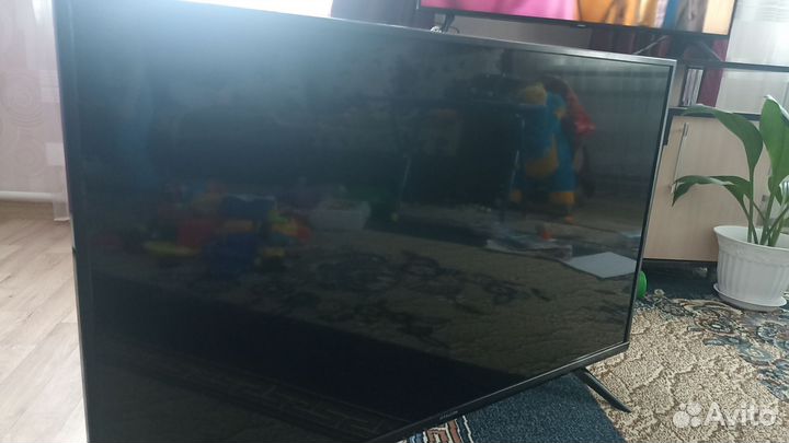 Телевизоры со SMART tv 43 дюймов бу