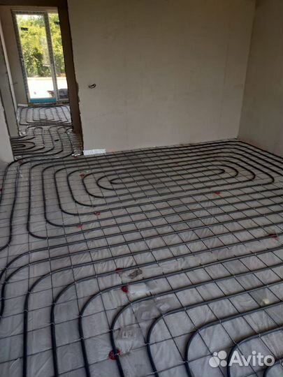 Водяной теплый пол радиат. Отопление разводка воды