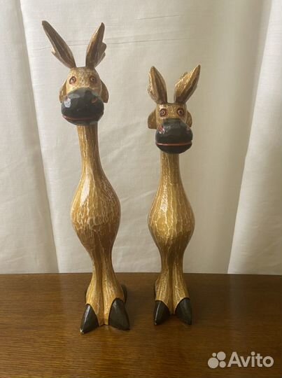 Сувенирные статуэтки