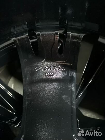 Новые оригинальные колеса Audi Q8 R21