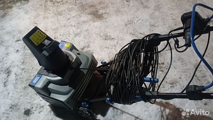 Снегоуборщик электрический бу