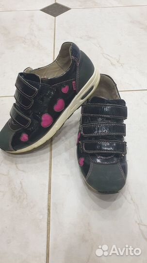 Туфли на девочку 34