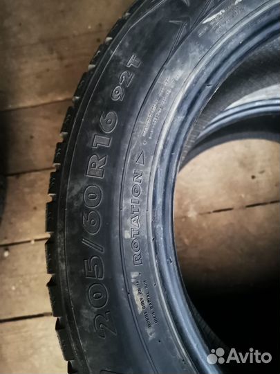 Nokian Tyres Hakkapeliitta 7 205/60 R16