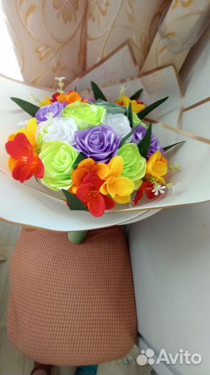 Атласные розы