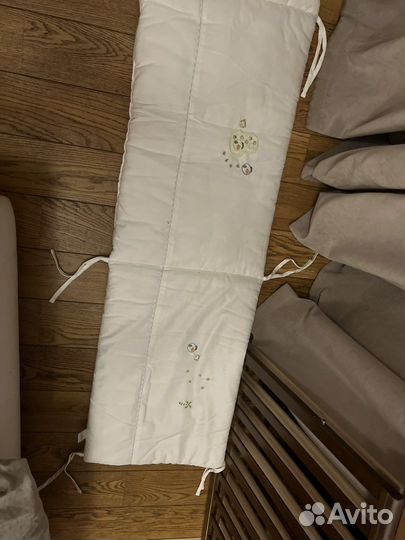 Детская кроватка с маятником Pali