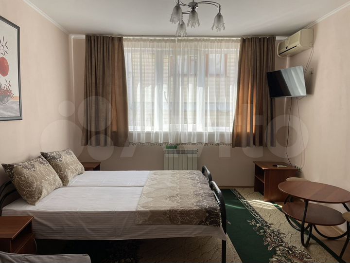 Комната 18 м² в 5-к., 2/4 эт.