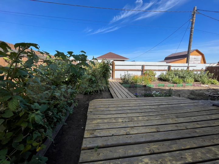 Дом 90 м² на участке 5 сот.