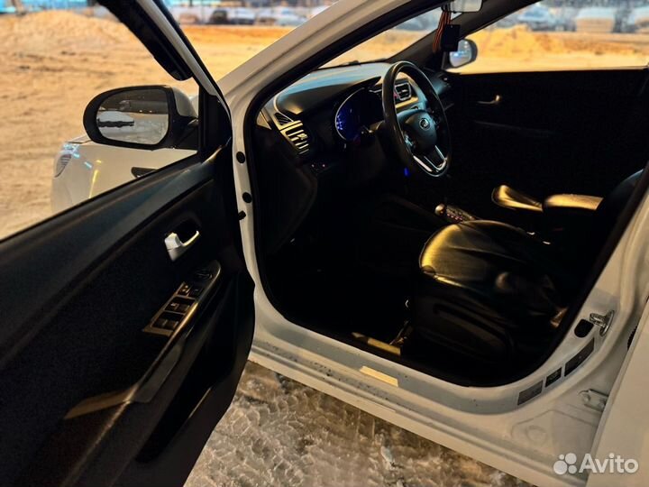 Kia Rio 1.6 AT, 2013, 161 613 км