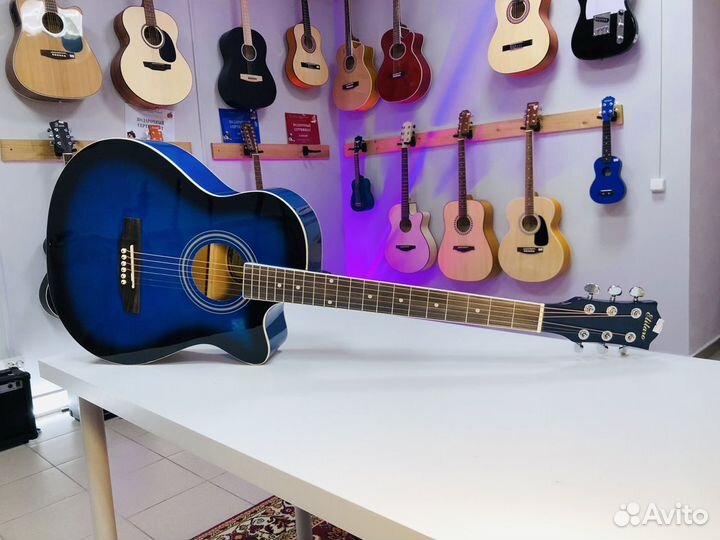 Гитара Elitaro Новая