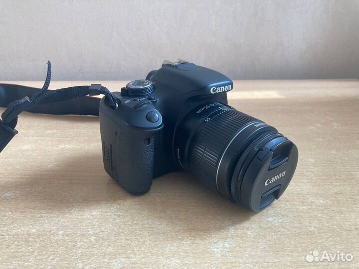 Фотоаппарат canon eos 600d Kit 18-55 III