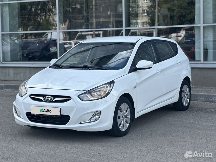Hyundai Solaris 1.6 AT, 2013, 166 341 км