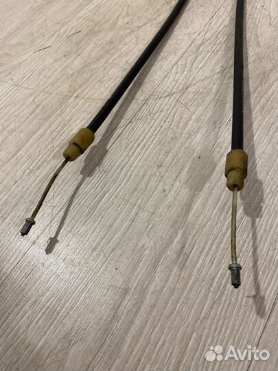 Трос стояночного тормоза Mercedes Benz C230 W203