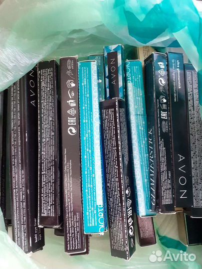 Карандаши для глаз и губ