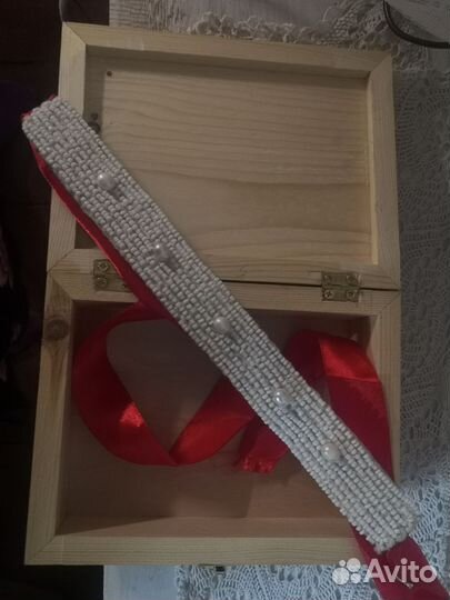 Украшение на шею из бисера