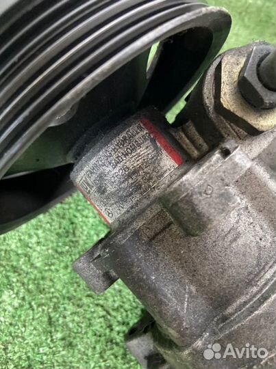 Насос гидроусилителя Mercedes E-Class W210