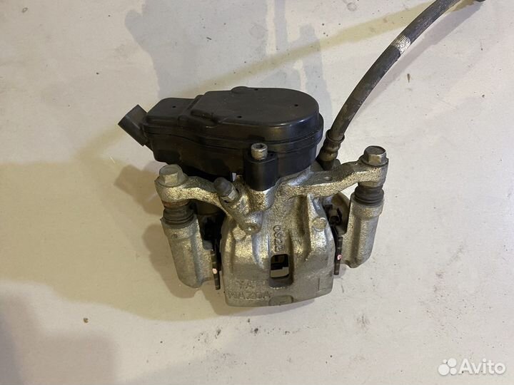 Тормозной суппорт задний левый mazda cx5 kf