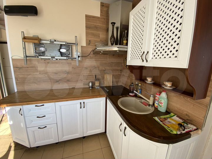 2-к. квартира, 43 м², 3/4 эт.