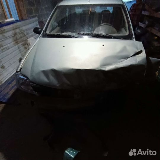 Renault Logan 1.6 МТ, 2008, битый, 135 000 км