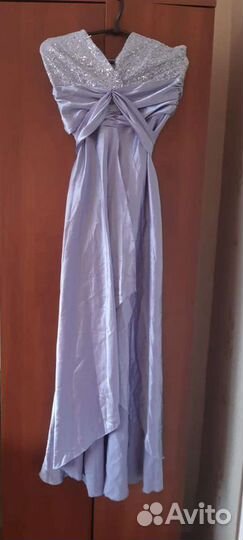 Платье вечернее