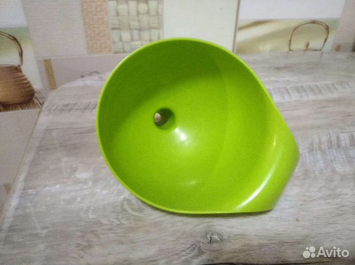 Воронка для заливки жидкостей