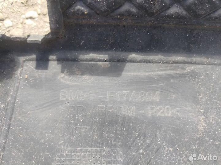 Юбка заднего бампера ford Focus III 2011-2019