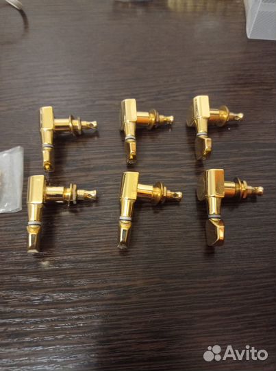 Колки для электрогитары типа (6 вряд)