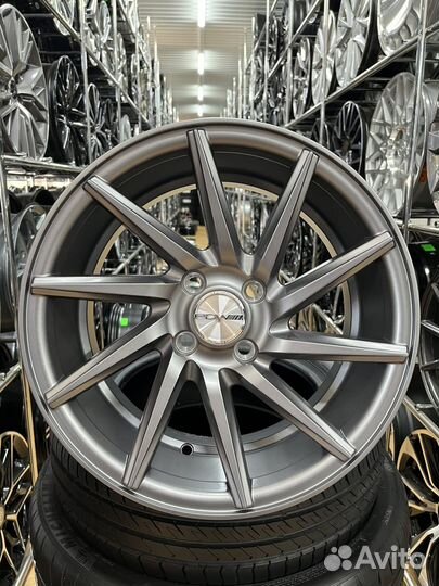 Диски литые R15 4*98 Vossen вертушки