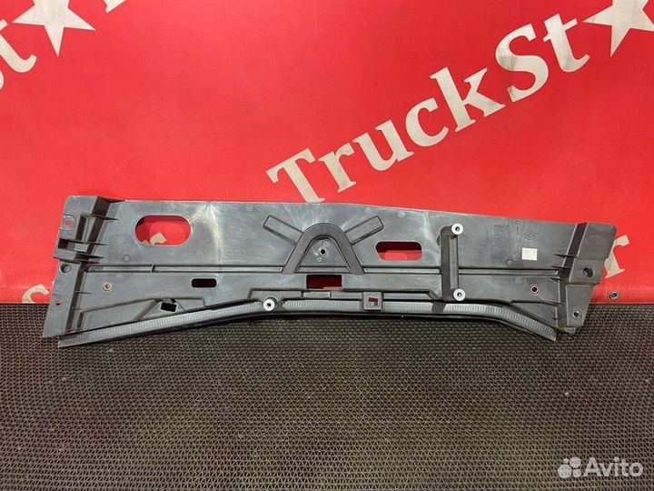 Кронштейн ручки двери правой Renault T