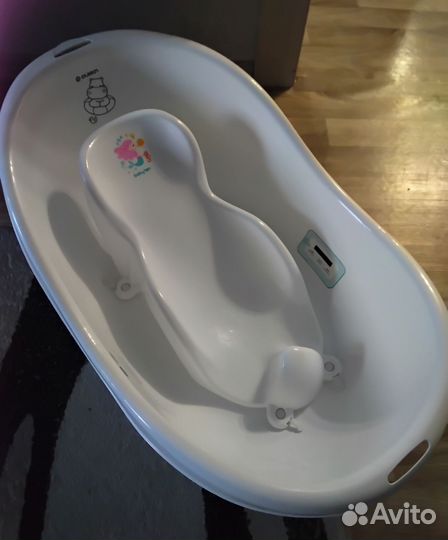 Ванночка для купания с горкой