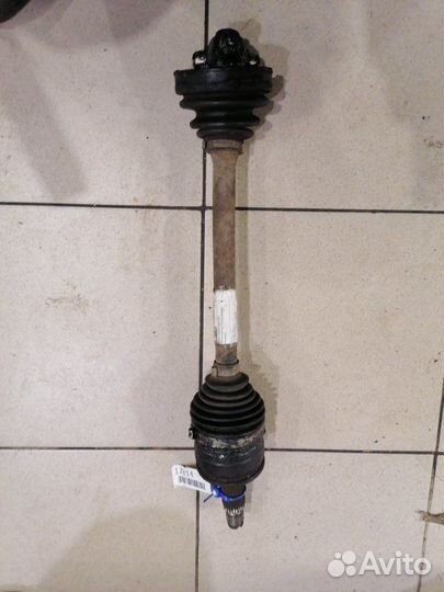 Привод передний левый Suzuki Grand Vitara J20A