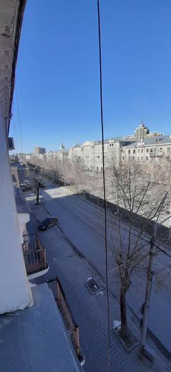 3-к. квартира, 90 м², 4/4 эт.