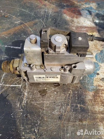 Газовый клапан honeywell 4605c