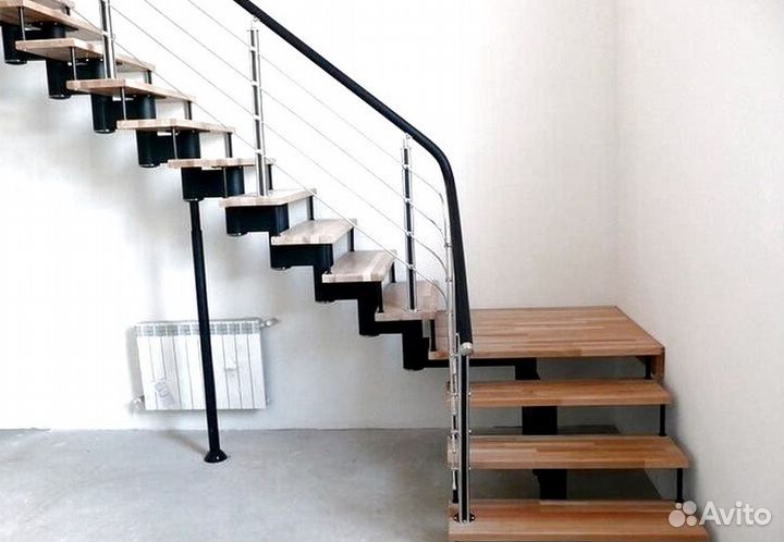 Лестница в коттедж