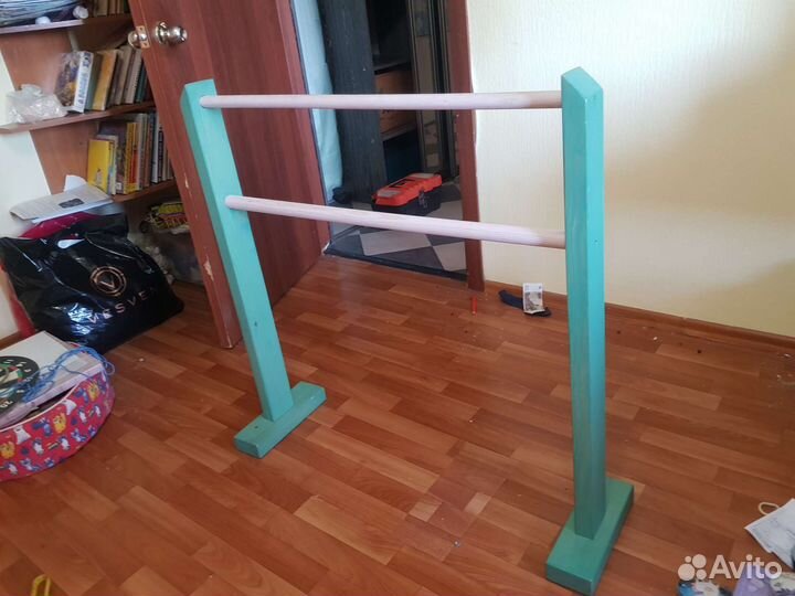 Стойка вешалка для одежды напольная