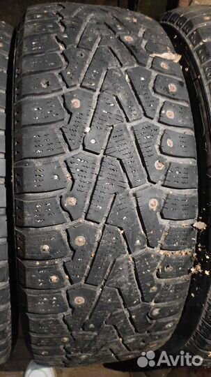 Pirelli Ice Zero 205/55 R16