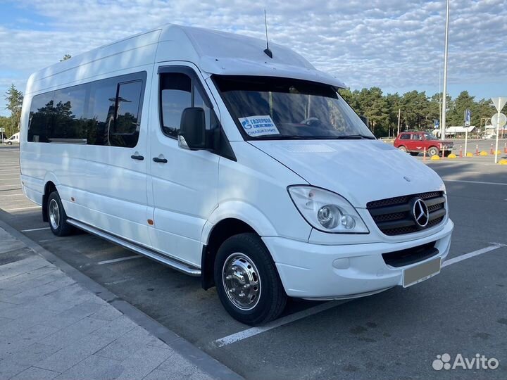 Туристический автобус Mercedes-Benz Sprinter, 2011