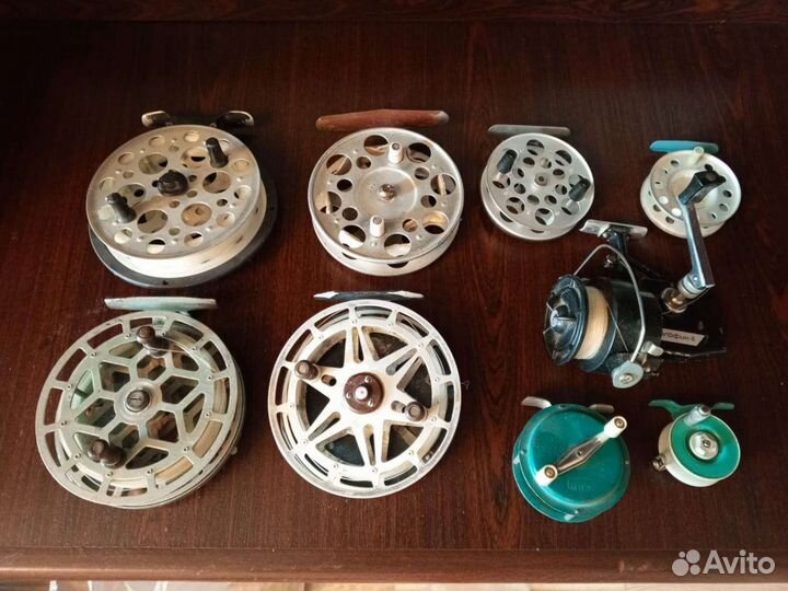 Удочки, рыболовные катушки