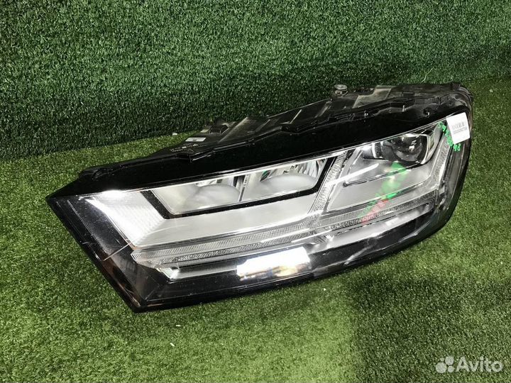Фара левая Audi Q7/SQ7