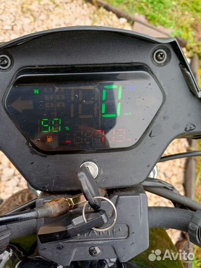 Мопед Millenium Alpha RS12M Champ