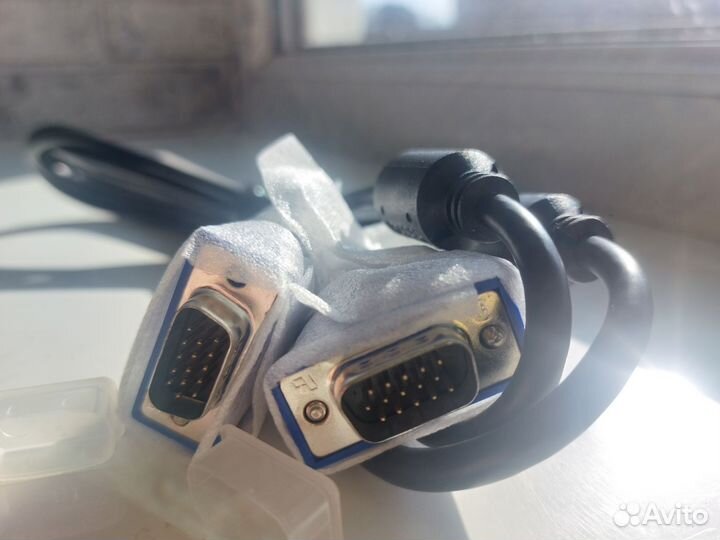 Кабель для компьютера