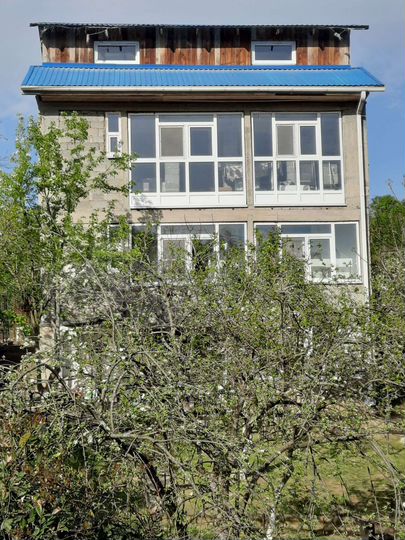 Дом 160 м² на участке 9 сот.