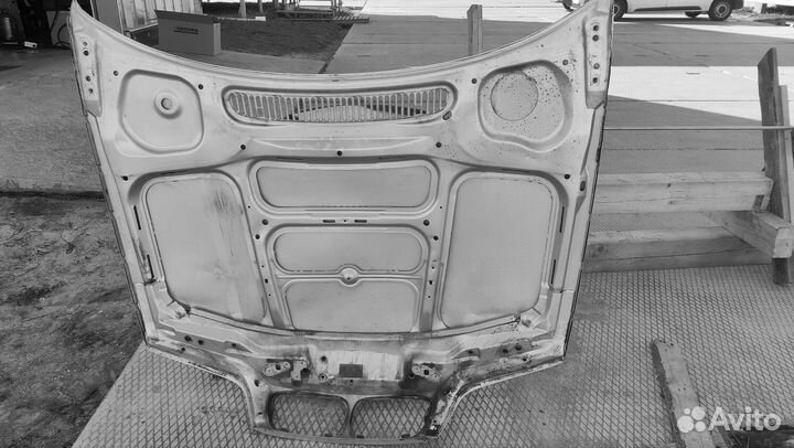 Капот BMW E46 купе