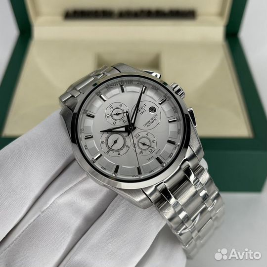 Часы механические Tissot Couturier (белый) LUX