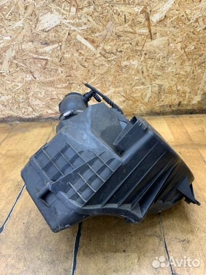 Корпус воздушного фильтра Bmw 1 Series N45B16A