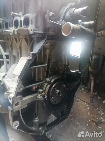 Двигатель Nissan march