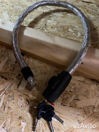 Замок для велосипеда скутера