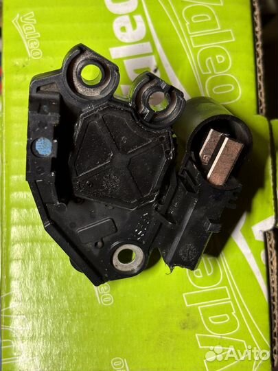 Реле регулятор генератора ford