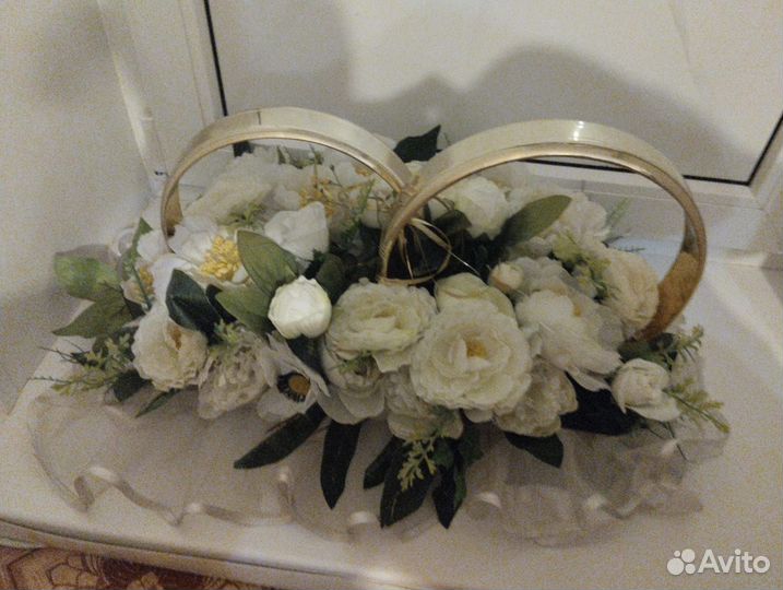 Кольца на машину свадебные