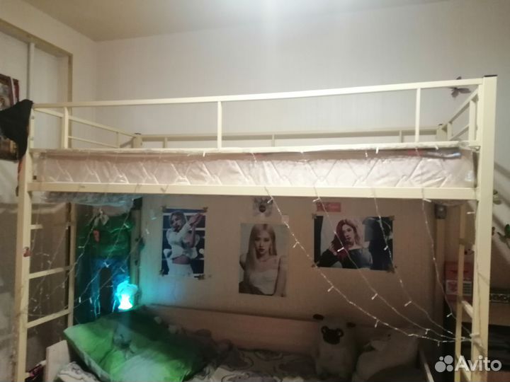 Кровать - чердак IKEA с матрасом