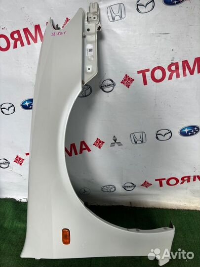 Крыло переднее правое Nissan Cefiro A33